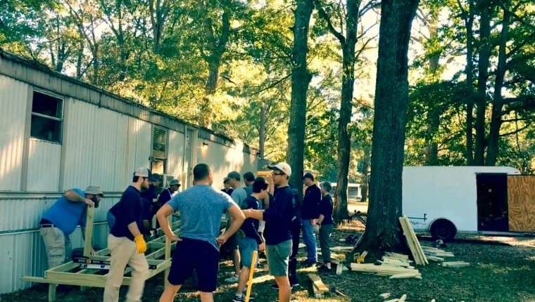 Bentley employees in Huntsville volunteering