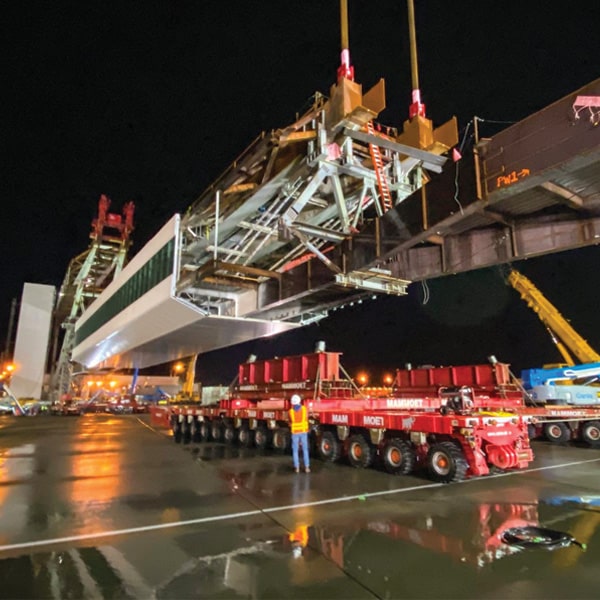Construction of longest walkway over an active airport taxiway | Bentley Systems | Infrastructure Engineering Software Company Construction of longest walkway over an active airport taxiway